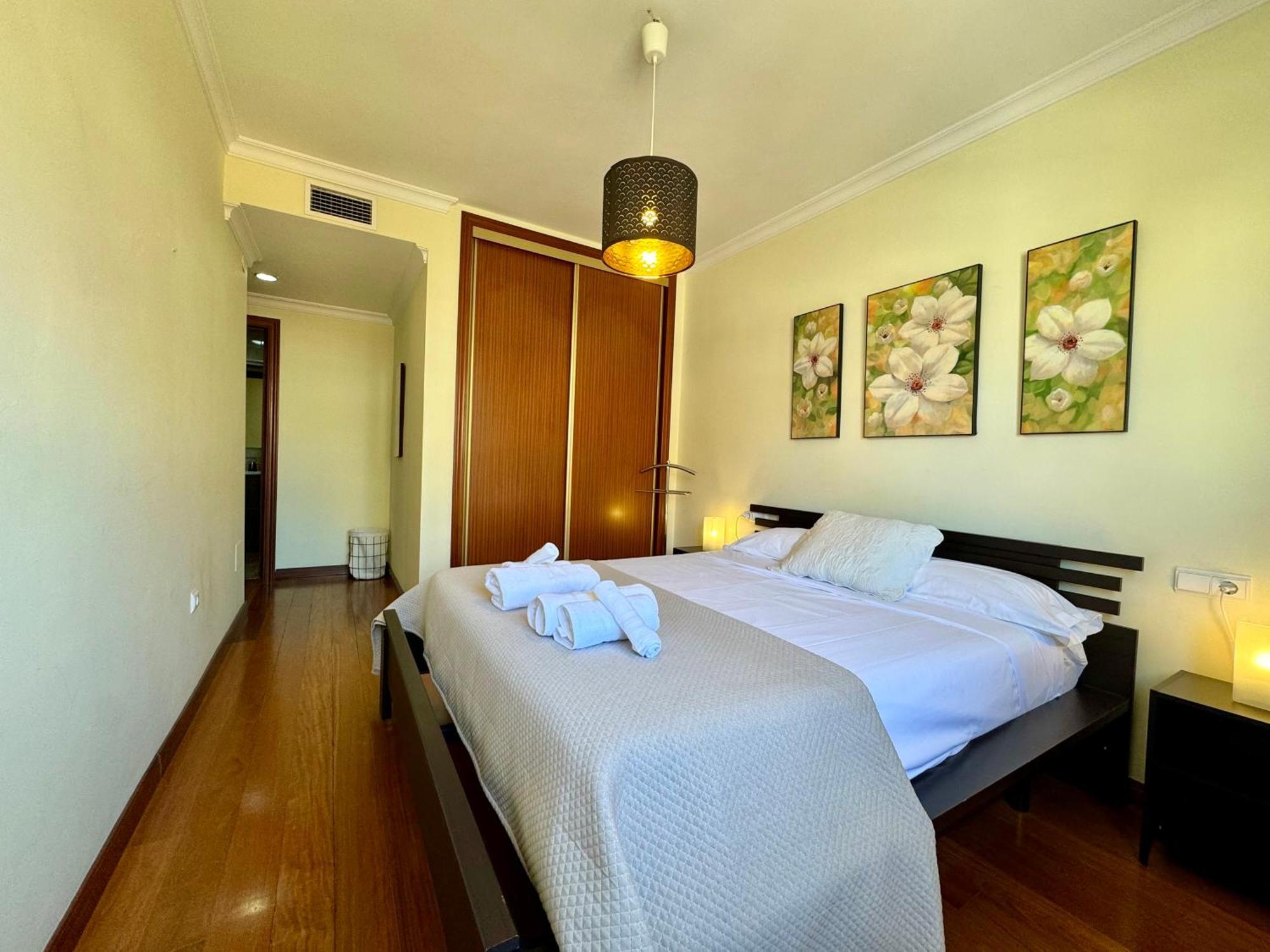 Lujoso Piso Centro Aparcamiento Privado, Terraza & Ac Lejlighed Málaga Eksteriør billede