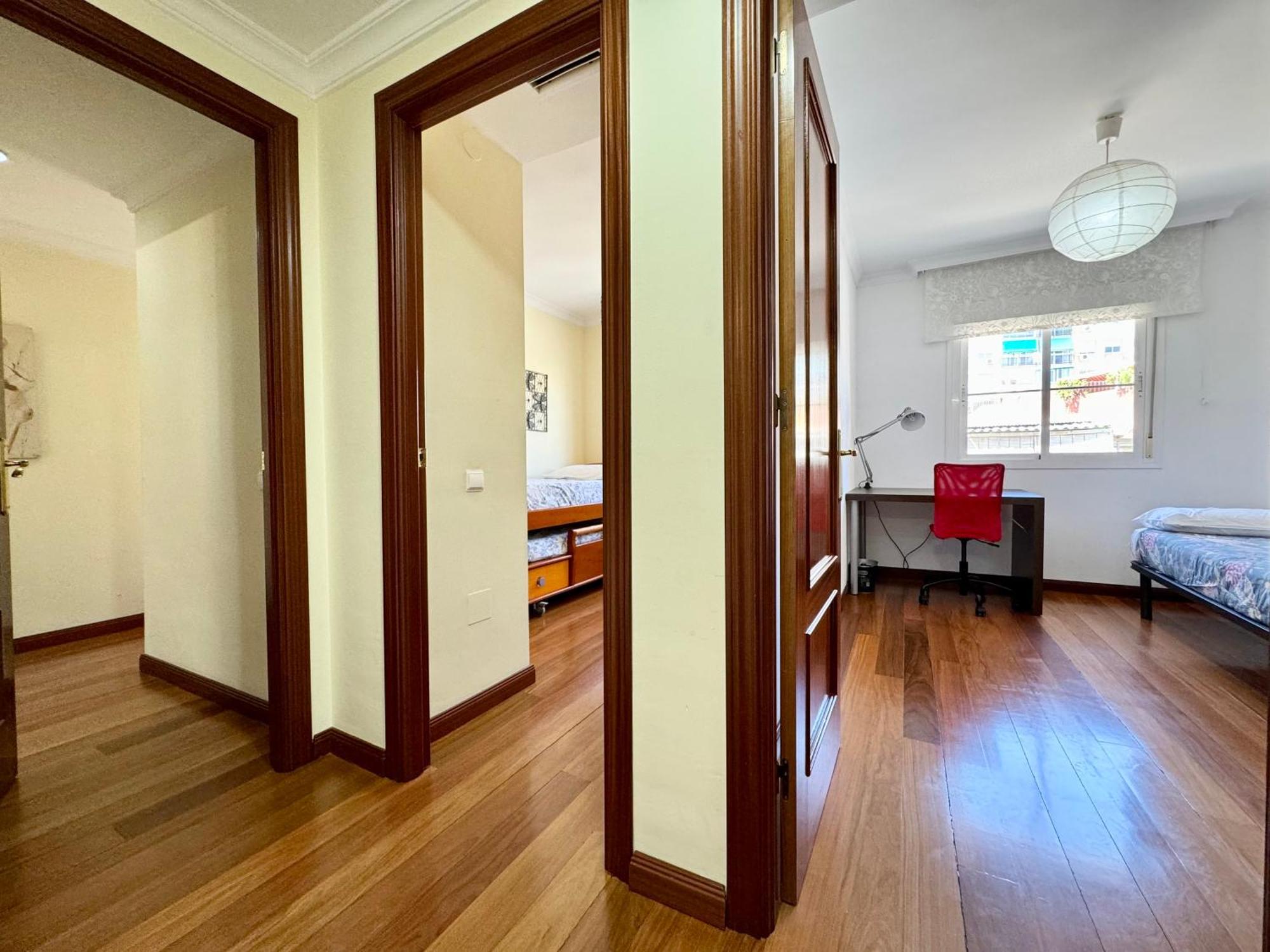 Lujoso Piso Centro Aparcamiento Privado, Terraza & Ac Lejlighed Málaga Eksteriør billede