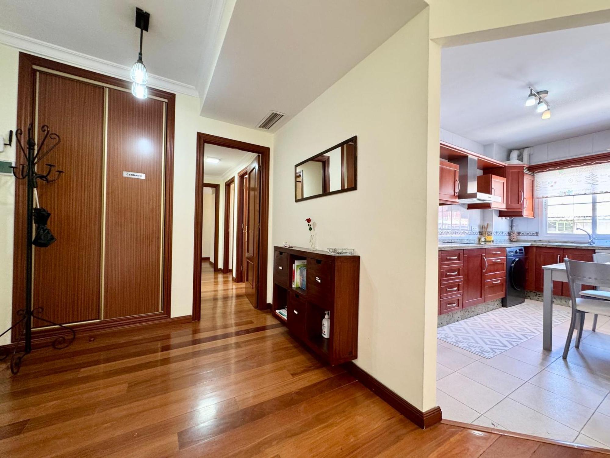 Lujoso Piso Centro Aparcamiento Privado, Terraza & Ac Lejlighed Málaga Eksteriør billede